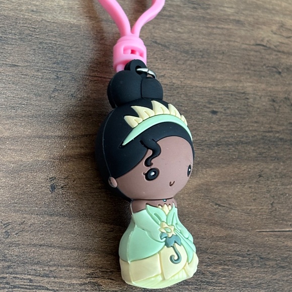 DISNEY Princess & The Frog TIANA 3D Figural BAG CLIP Backpack Series 30 - Picture 3 of 7